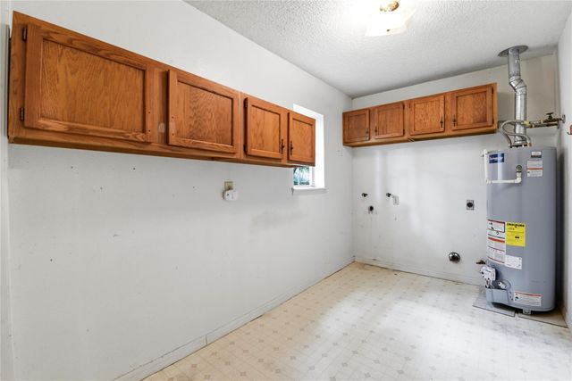 235 Thunderbird Court, Conroe, TX 77304