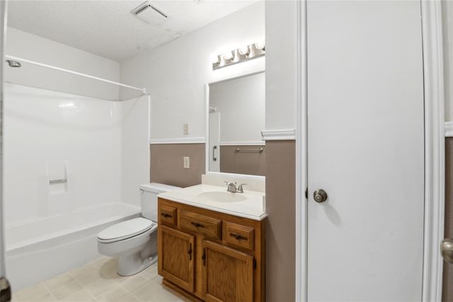 235 Thunderbird Court, Conroe, TX 77304