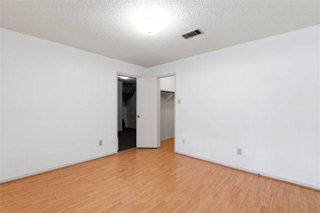 235 Thunderbird Court, Conroe, TX 77304