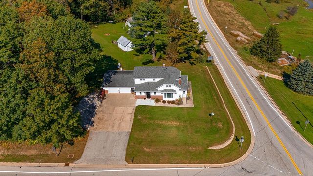 W808 State Road 33, Bangor, WI 54614