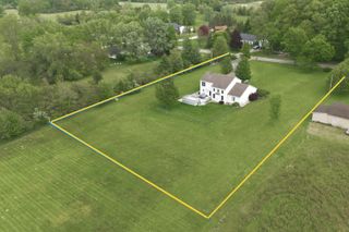 11226 Snow Road, Lake Charter Twp, MI 49106