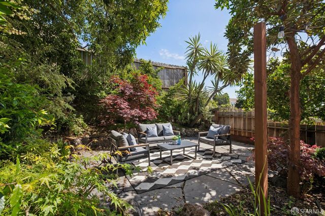 2514 32nd Avenue, San Francisco, CA 94116