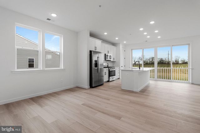 10110 WILKES DR, Williamsport, MD 21795