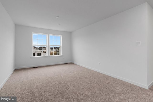 10110 WILKES DR, Williamsport, MD 21795