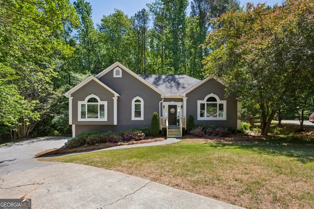 2252 Sunbrook Court NW, Acworth, GA 30101
