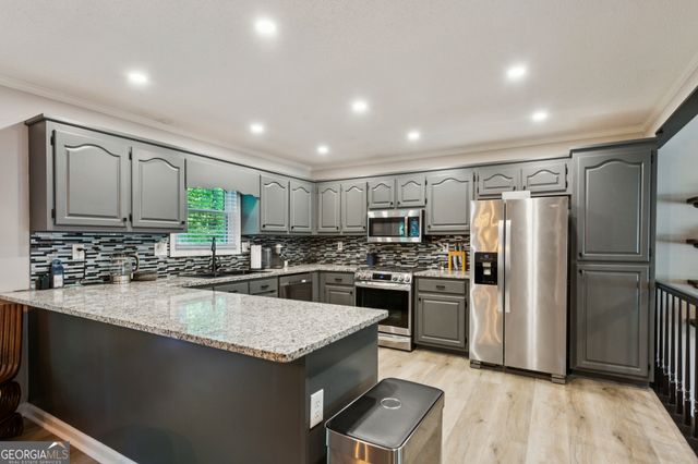 2252 Sunbrook Court NW, Acworth, GA 30101