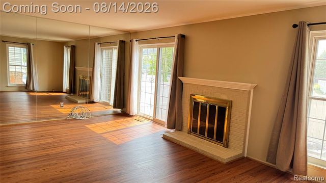 42138 Gladwin Street, Northville, MI 48167