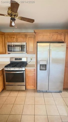 42138 Gladwin Street, Northville, MI 48167