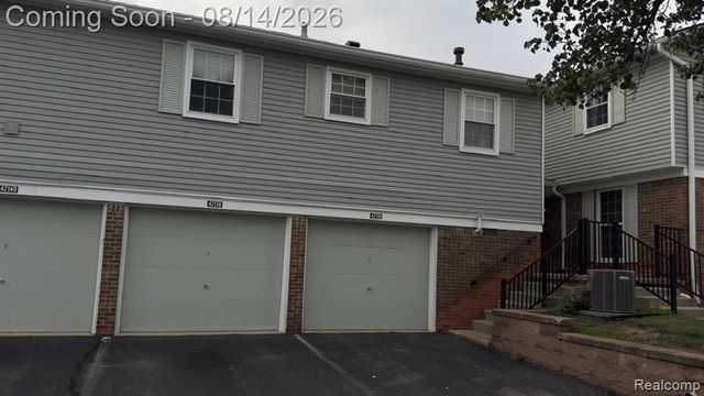 42138 Gladwin Street, Northville, MI 48167