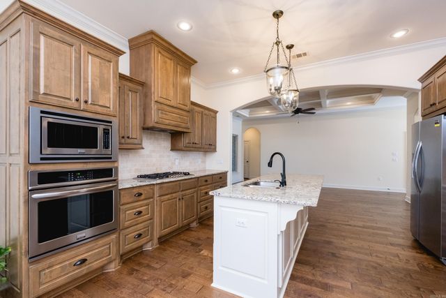 19208 Summershade Drive, Little Rock, AR 72223