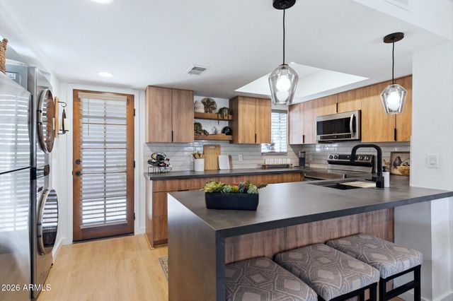 11011 N 92ND Street 1145, Scottsdale, AZ 85260