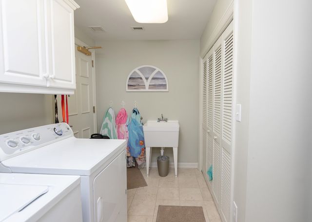 8500 Margate Cir Apt 1402, Myrtle Beach, SC 29572