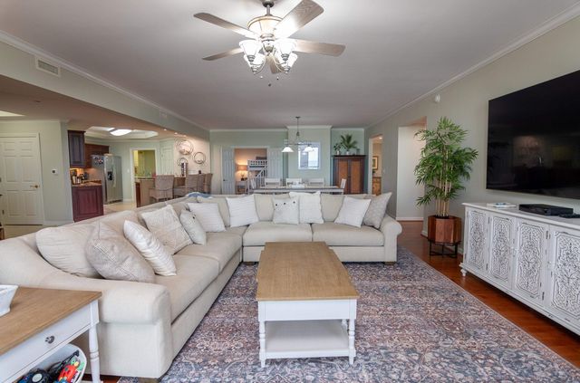 8500 Margate Cir Apt 1402, Myrtle Beach, SC 29572