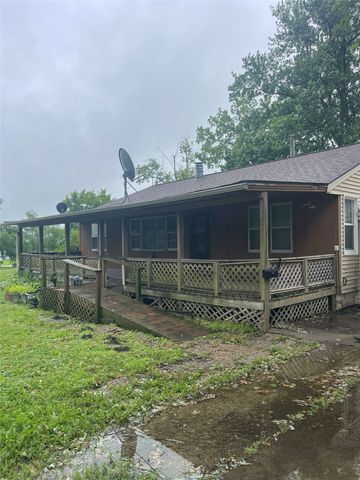 2906 Walker Street, Osceola, IA 50213