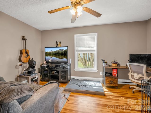 922 Church Street, Kings Mountain, NC 28086