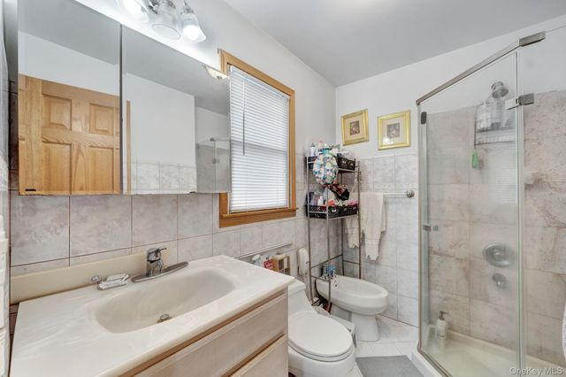 2525 7th Avenue, East Meadow, NY 11554