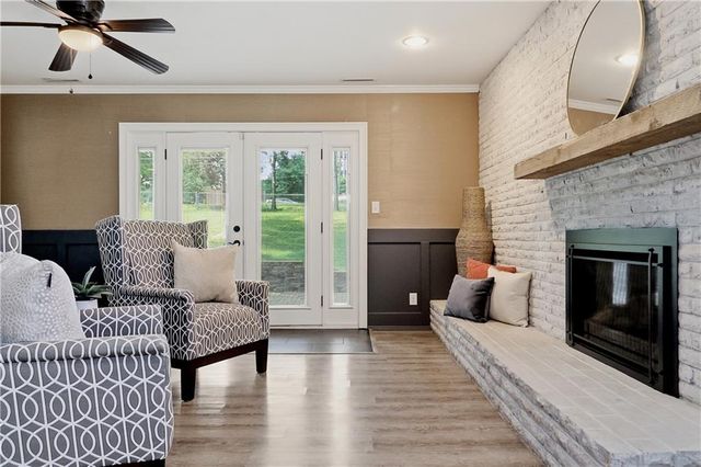 9336 Hardy Drive, Overland Park, KS 66212