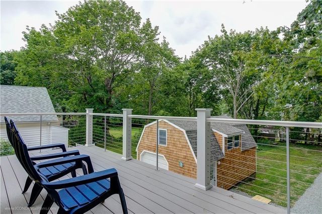 59 Melrose Avenue, Jamestown, RI 02835