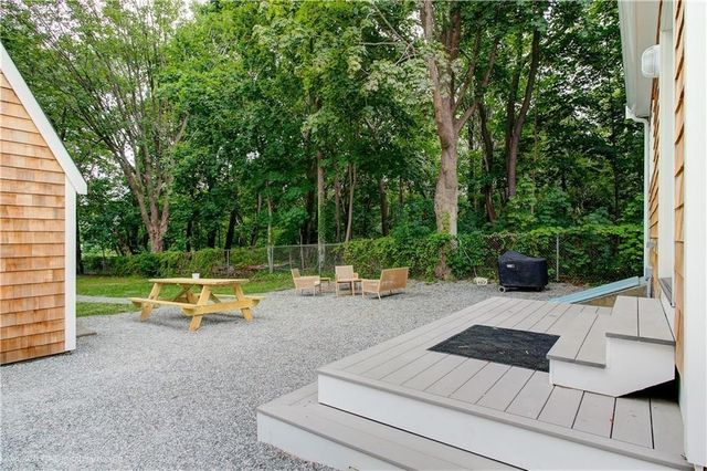 59 Melrose Avenue, Jamestown, RI 02835