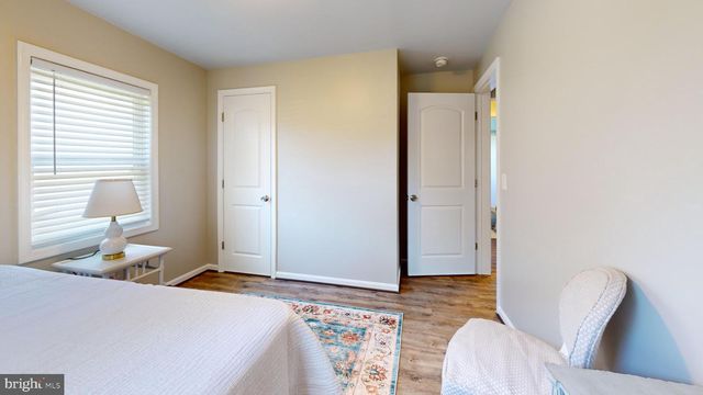 7711 FAIRGREEN RD, Dundalk, MD 21222