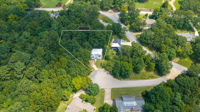 1124 E Heath Drive, Fayetteville, AR 72701