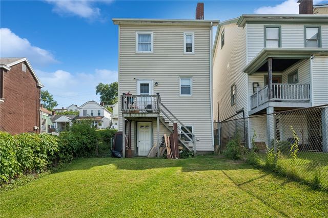 305 Onyx Ave, Mt Oliver, PA 15210