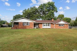 305 N HENDERSON Road, Alexis, IL 61412