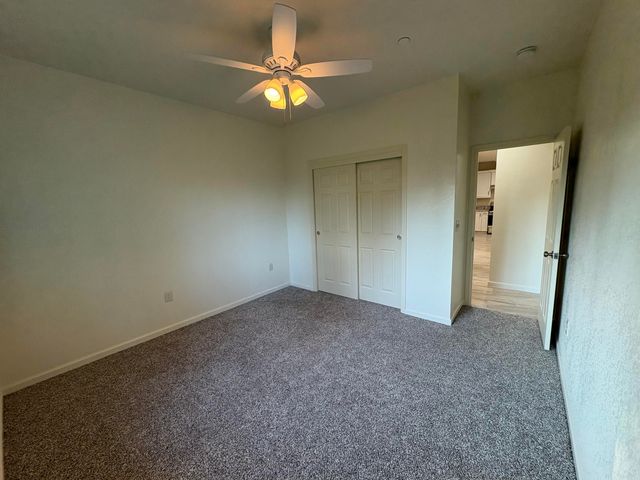 394 S Camelia Avenue, Farmersville, CA 93223