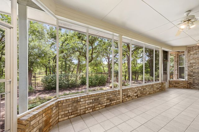 939 Garnet Cove, Oak Point, TX 75068
