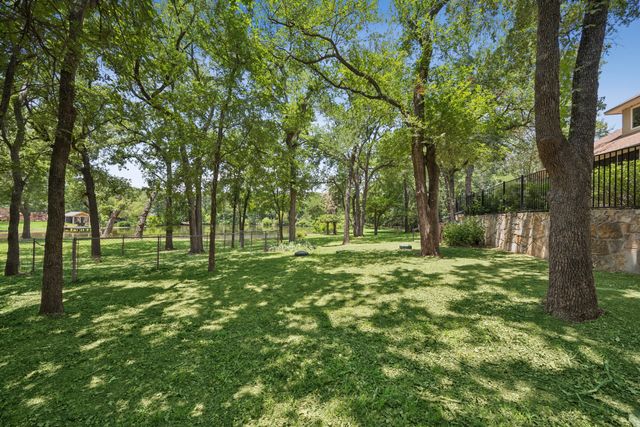 939 Garnet Cove, Oak Point, TX 75068