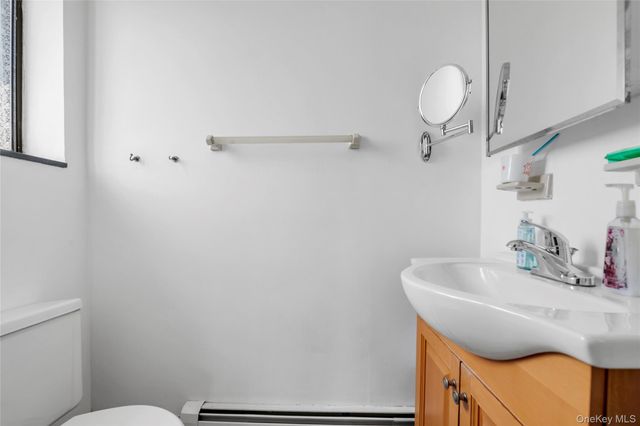 74-49 Calamus Avenue 51, Elmhurst, NY 11373