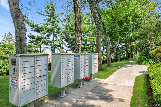 74-49 Calamus Avenue 51, Elmhurst, NY 11373