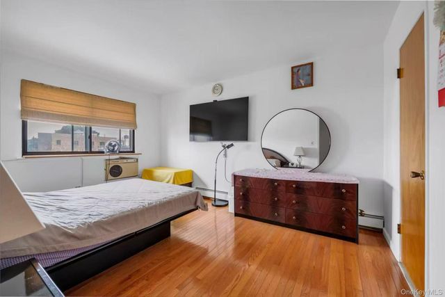 74-49 Calamus Avenue 51, Elmhurst, NY 11373