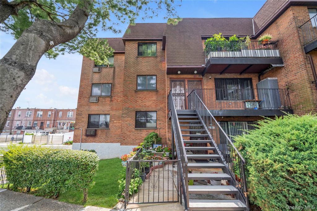 74-49 Calamus Avenue 51, Elmhurst, NY 11373 — photo 2