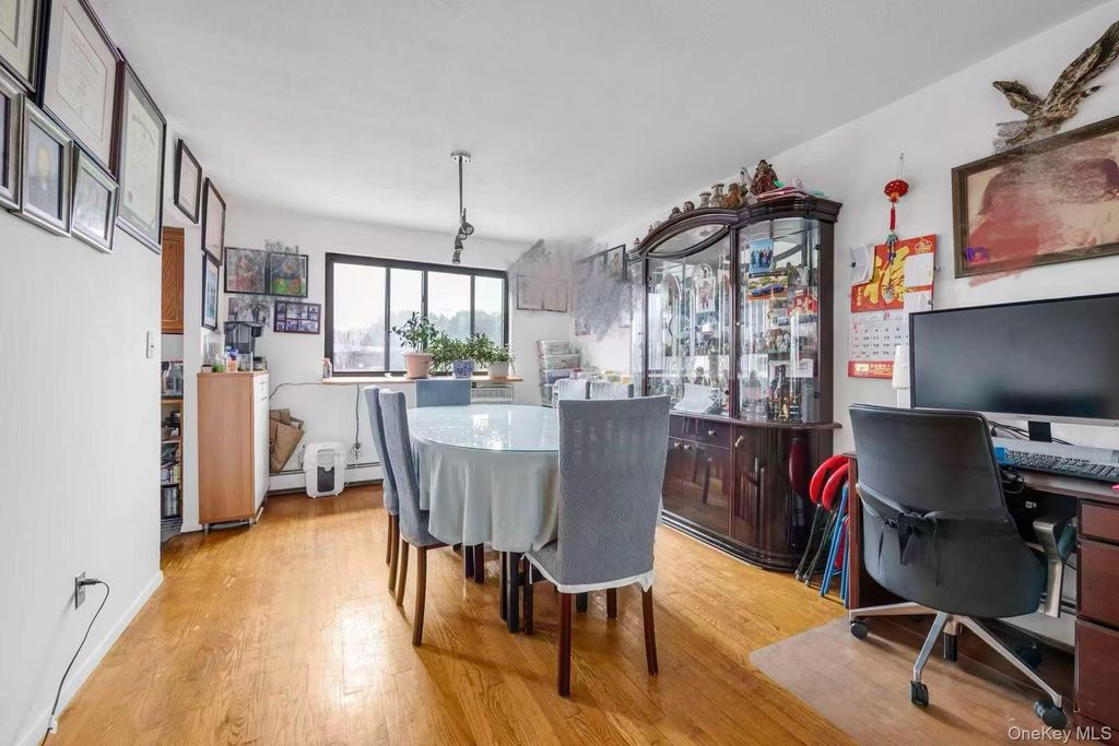 74-49 Calamus Avenue 51, Elmhurst, NY 11373 — photo 3