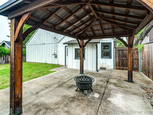 1520 S Gary Avenue, Tulsa, OK 74104