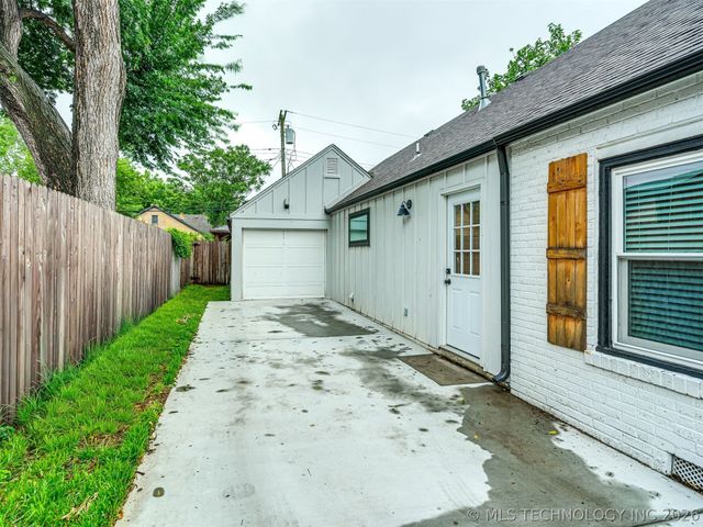 1520 S Gary Avenue, Tulsa, OK 74104