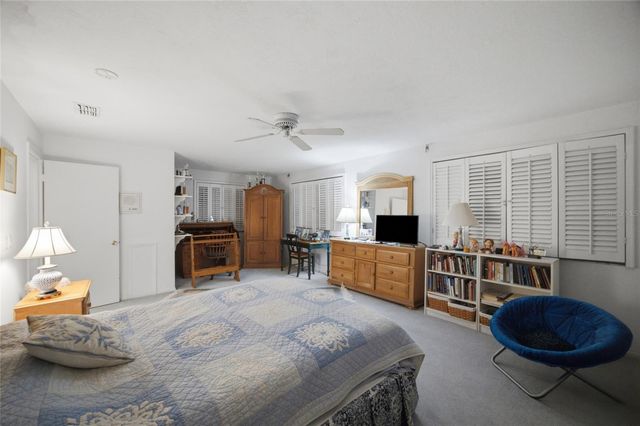 4912 58TH AVENUE S, St Petersburg, FL 33715