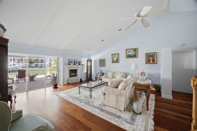 4912 58TH AVENUE S, St Petersburg, FL 33715
