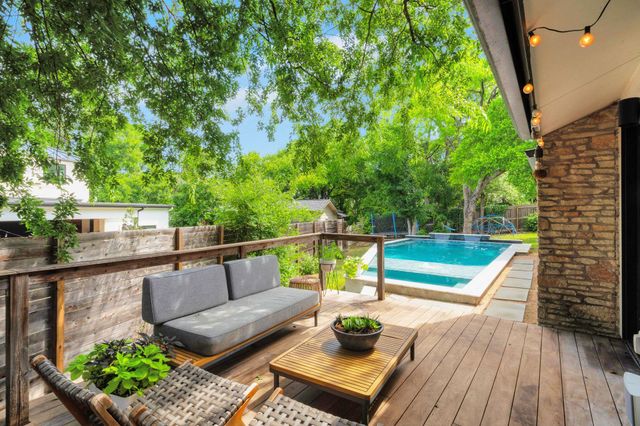 2502 Side CV, Austin, TX 78704