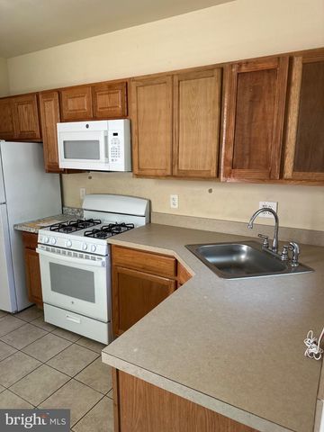 186 PASSAIC ST, Trenton, NJ 08618