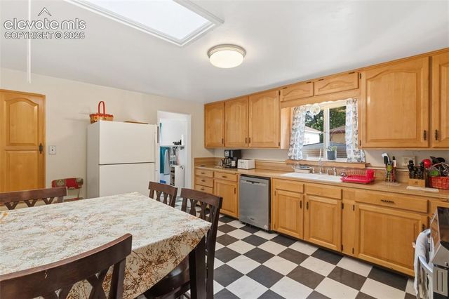 711 N Institute Street, Colorado Springs, CO 80903