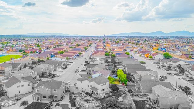 14349 OWL POINT Avenue, El Paso, TX 79938