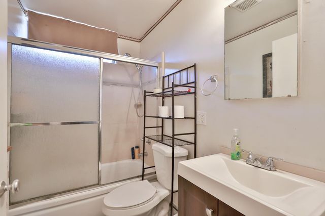 158 Terry, Auburn, CA 95603