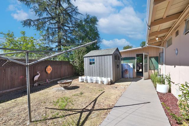 158 Terry, Auburn, CA 95603