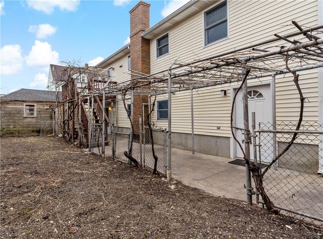 101 Gooding Street Street, Pawtucket, RI 02860