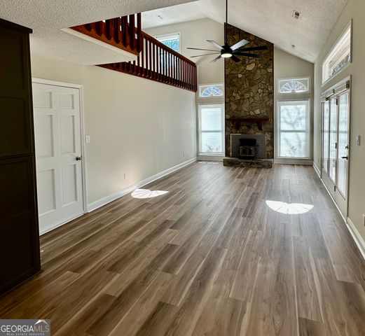 157 Rockspray Ridge, Peachtree City, GA 30269