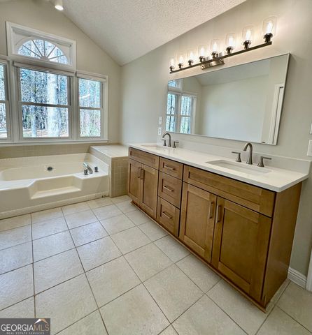 157 Rockspray Ridge, Peachtree City, GA 30269