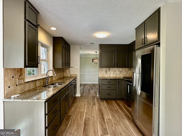 157 Rockspray Ridge, Peachtree City, GA 30269