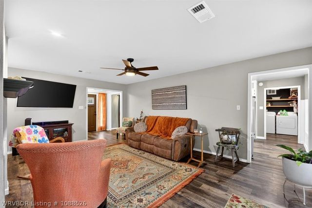 556 Caperton Loop, Greenwood, AR 72936